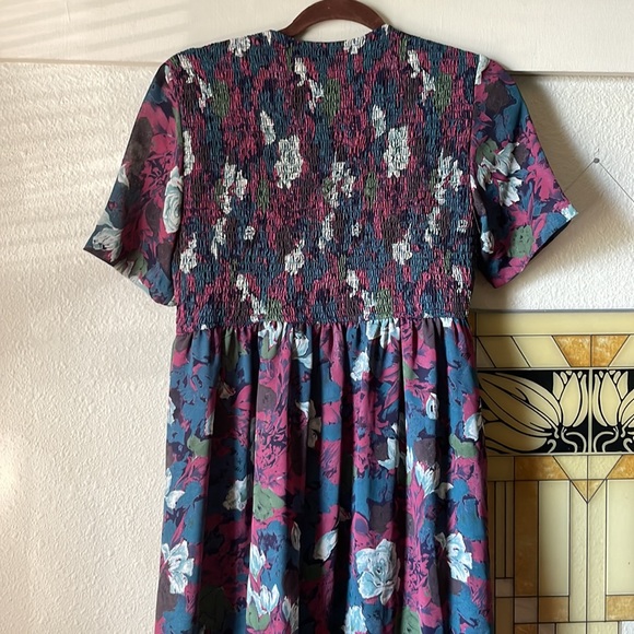 Vintage Karin Stevens polyester floral smocked midi button dress - Picture 7 of 9